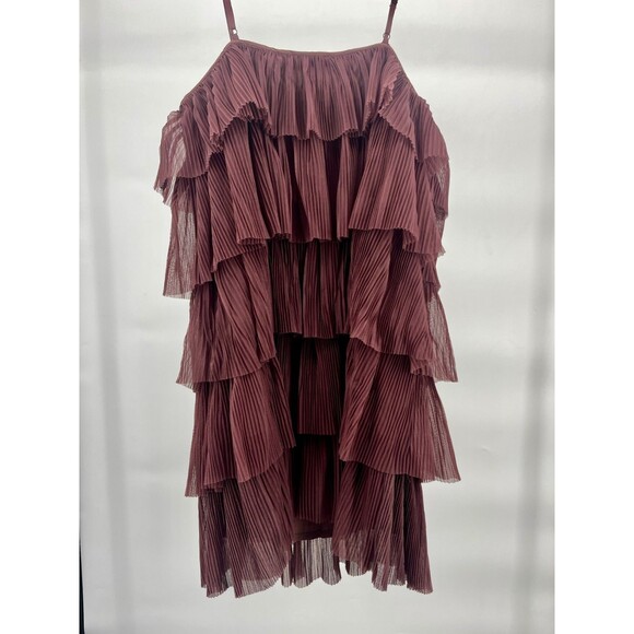 Women's Dress - Listicle by Lala Maroon Big Apple Tiered Mini Dress Size M - Picture 6 of 10